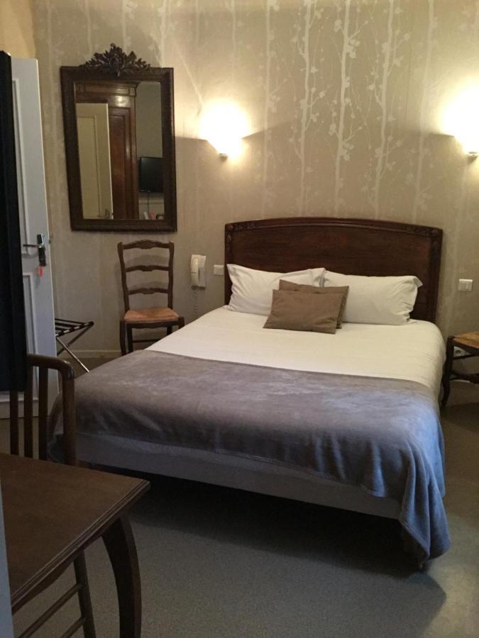 Le Pont Napoleon Moissac Hotel Buitenkant foto